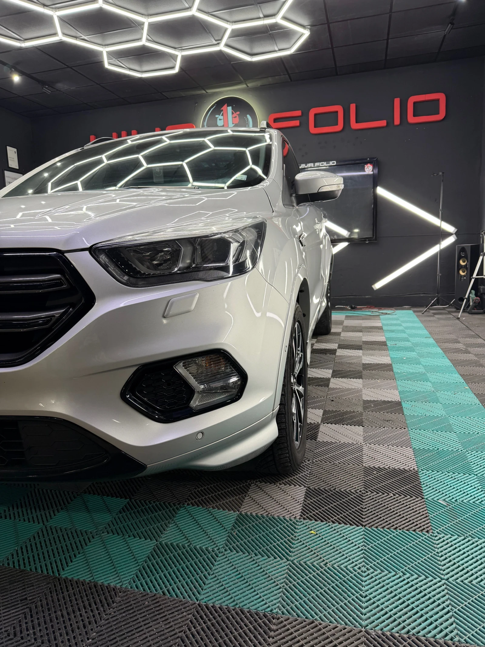 Ford Kuga 2.0 TDCi ST Line, AWD, �������, ���������, 137�.�� | Mobile.bg � ����������� 6