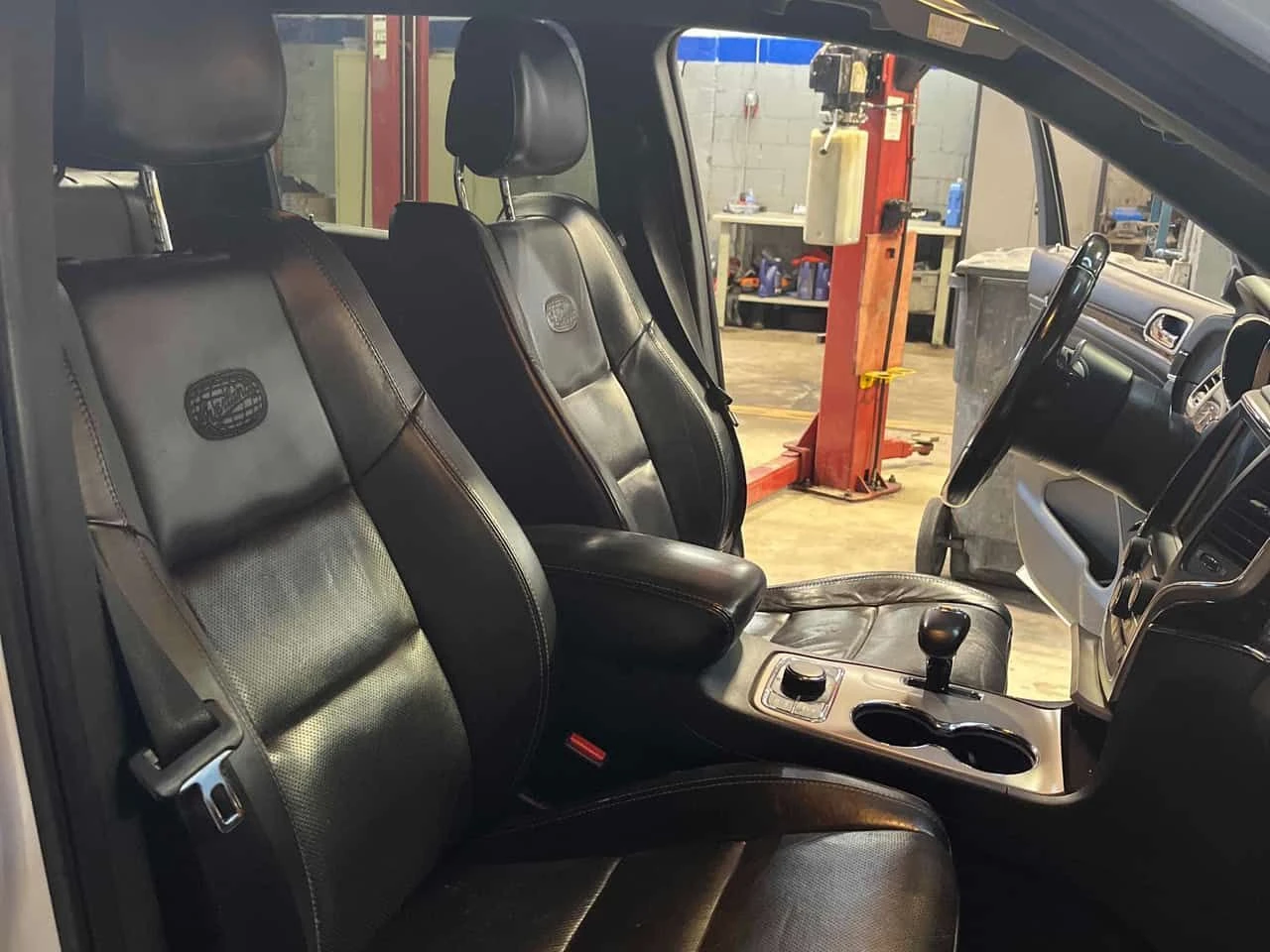 Jeep Grand cherokee * Overland * KEYLESS* �������* NAVI*  | Mobile.bg � ����������� 12