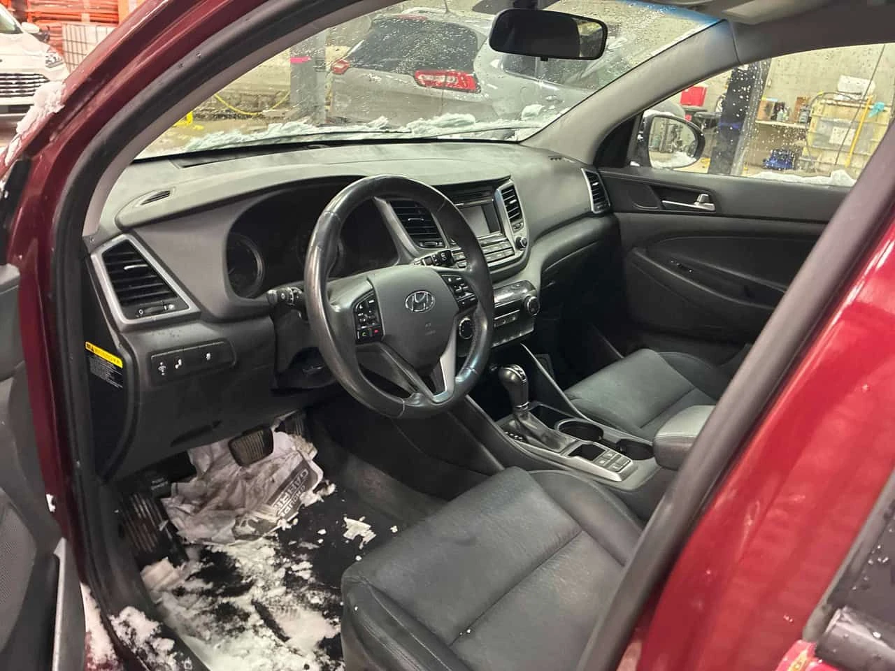 Hyundai Tucson * Premium * CARFAX * ЦЕНА ДО БГ - изображение 7