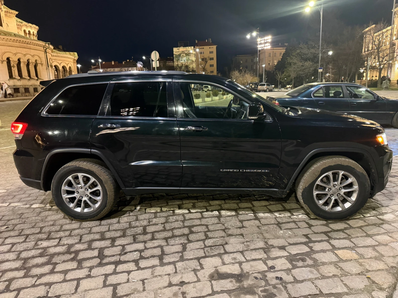 Jeep Grand cherokee 5.7HEMI, снимка 7 - Автомобили и джипове - 53951171