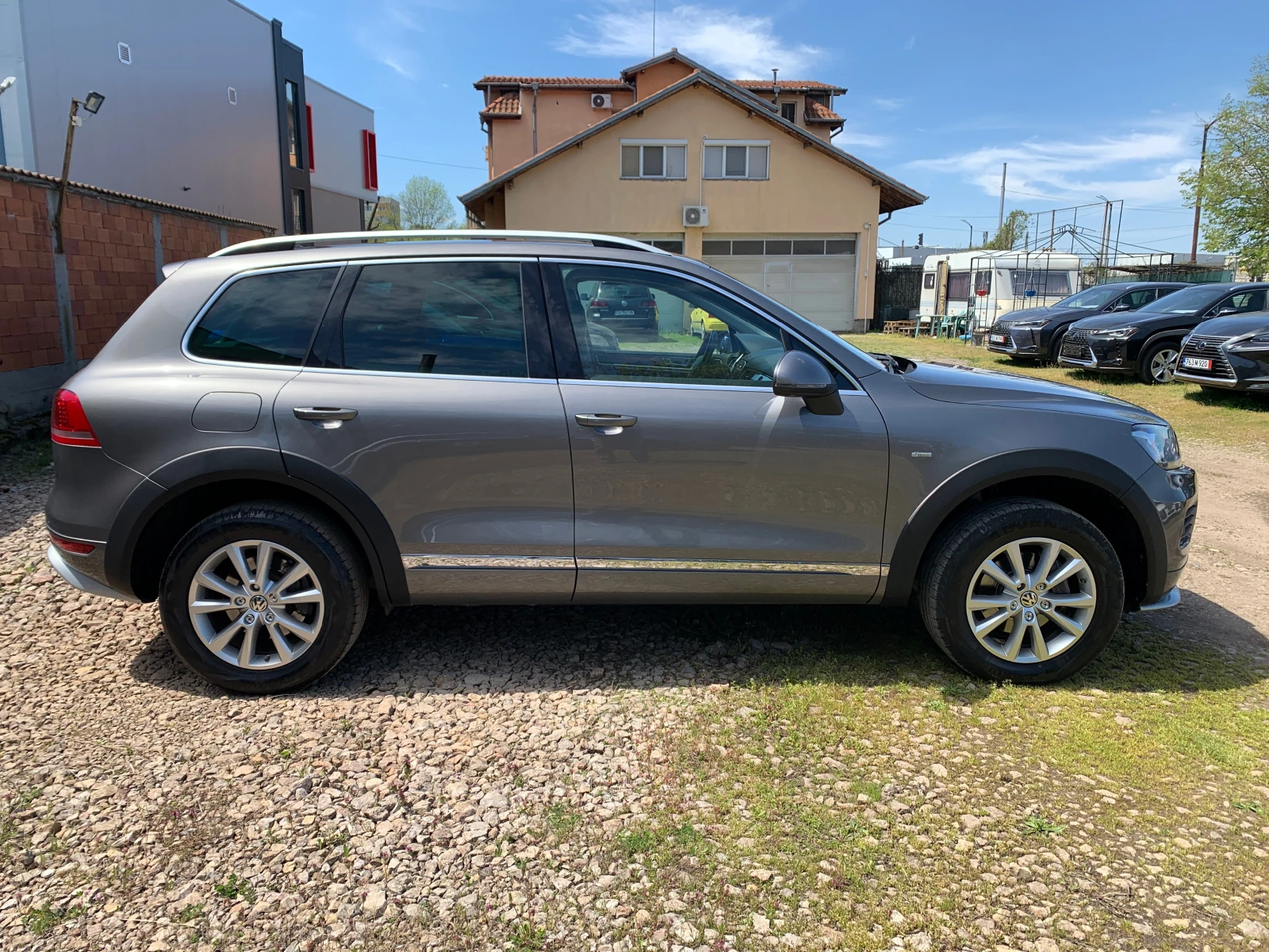VW Touareg 3.0TDI-V6 N1, снимка 4 - Автомобили и джипове - 54313013