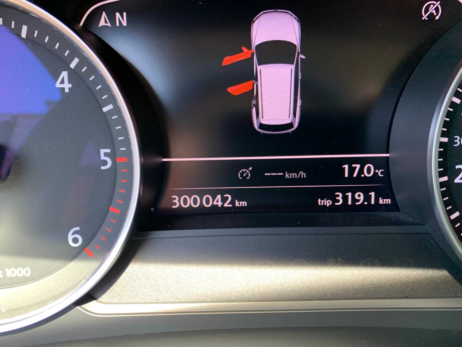 VW Touareg 3.0TDI-V6 N1, снимка 11 - Автомобили и джипове - 54313013