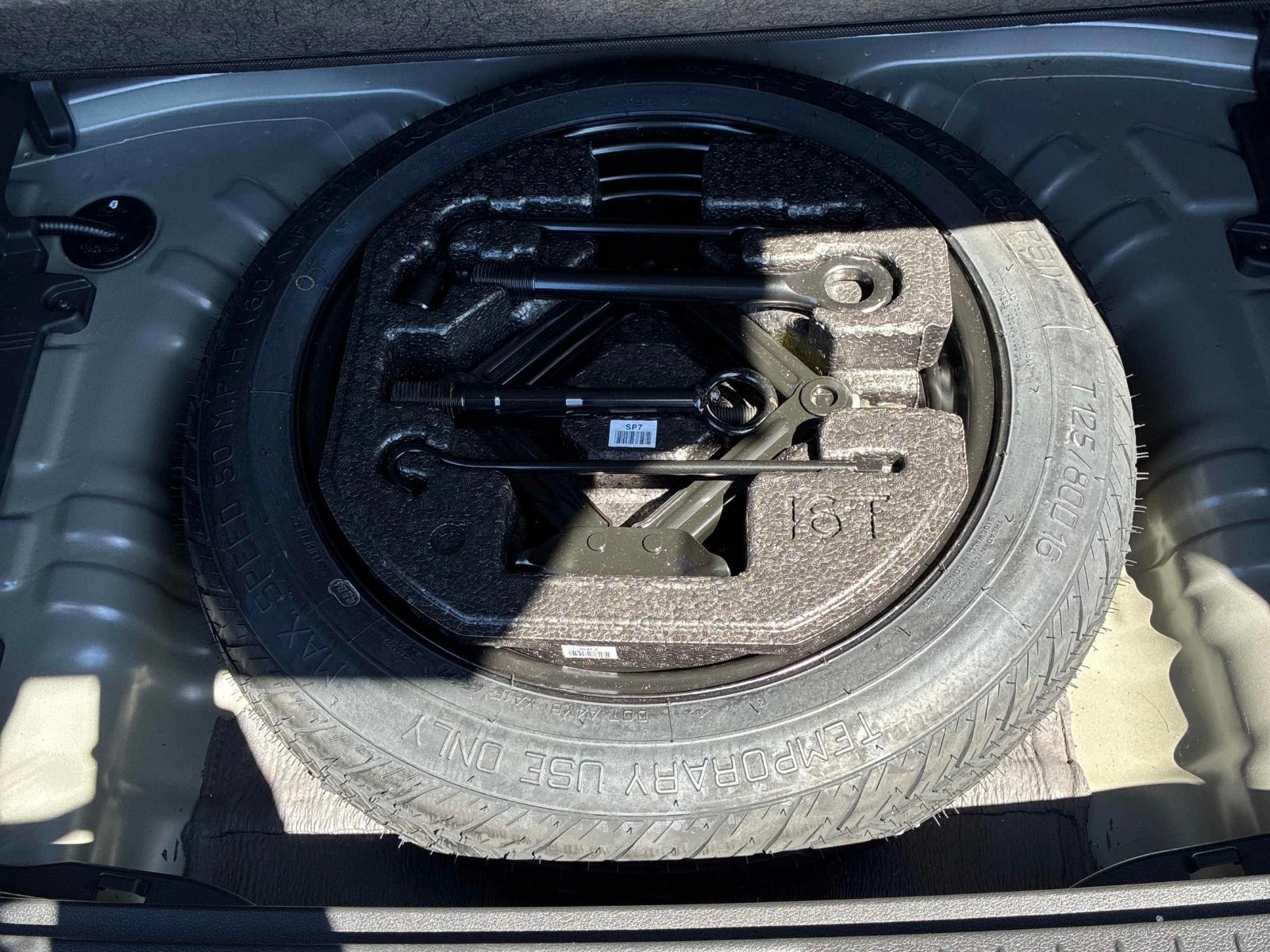 Hyundai Kona, снимка 13 - Автомобили и джипове - 54384144