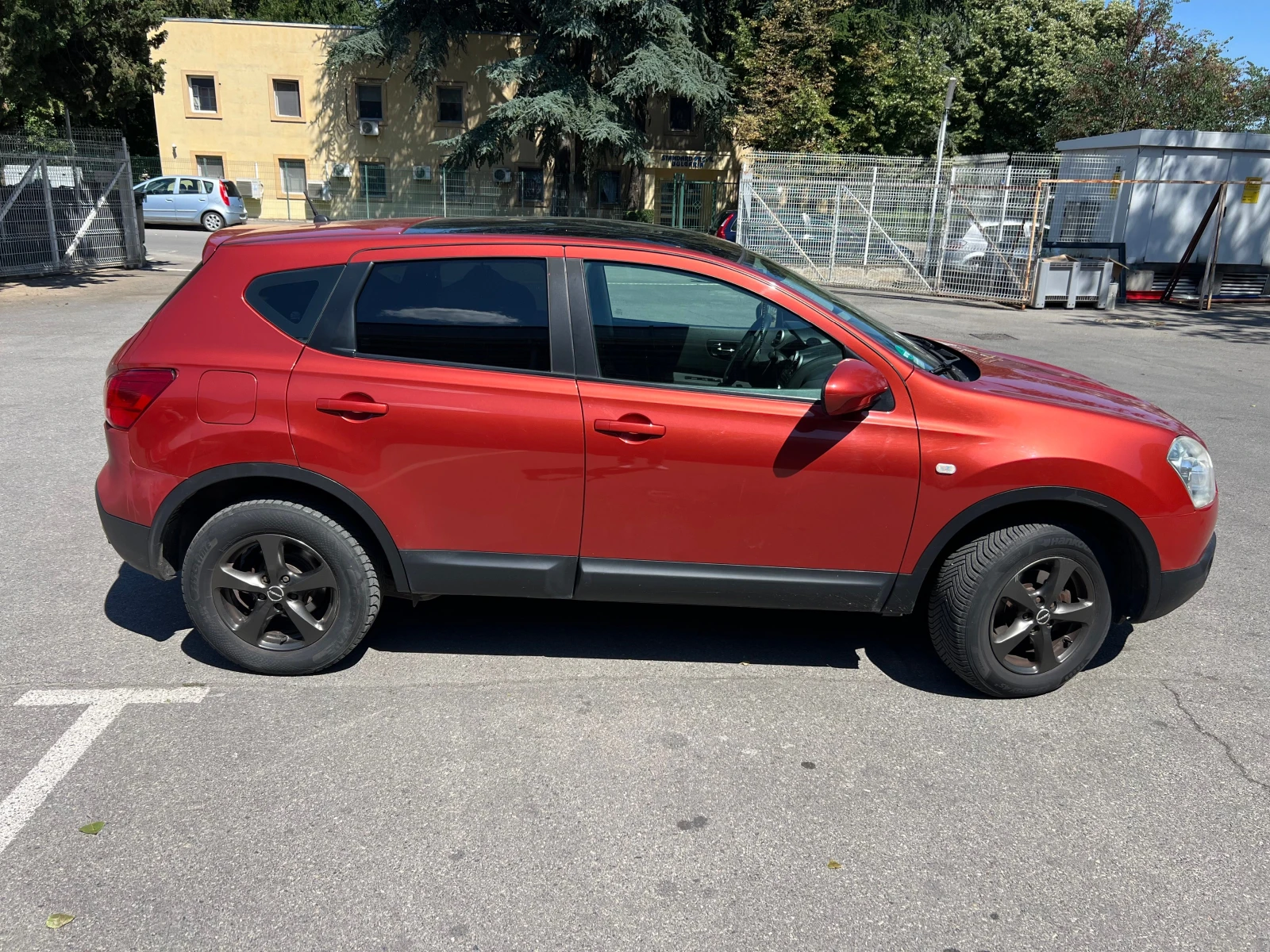 Nissan Qashqai 2.0 | Mobile.bg � ����������� 5