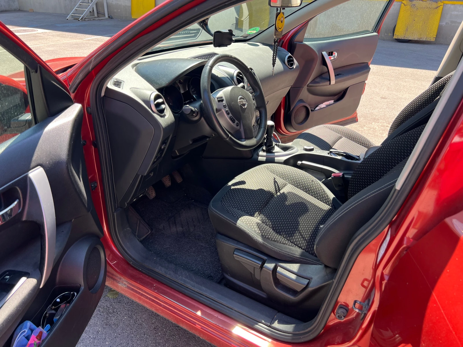 Nissan Qashqai 2.0 | Mobile.bg � ����������� 7