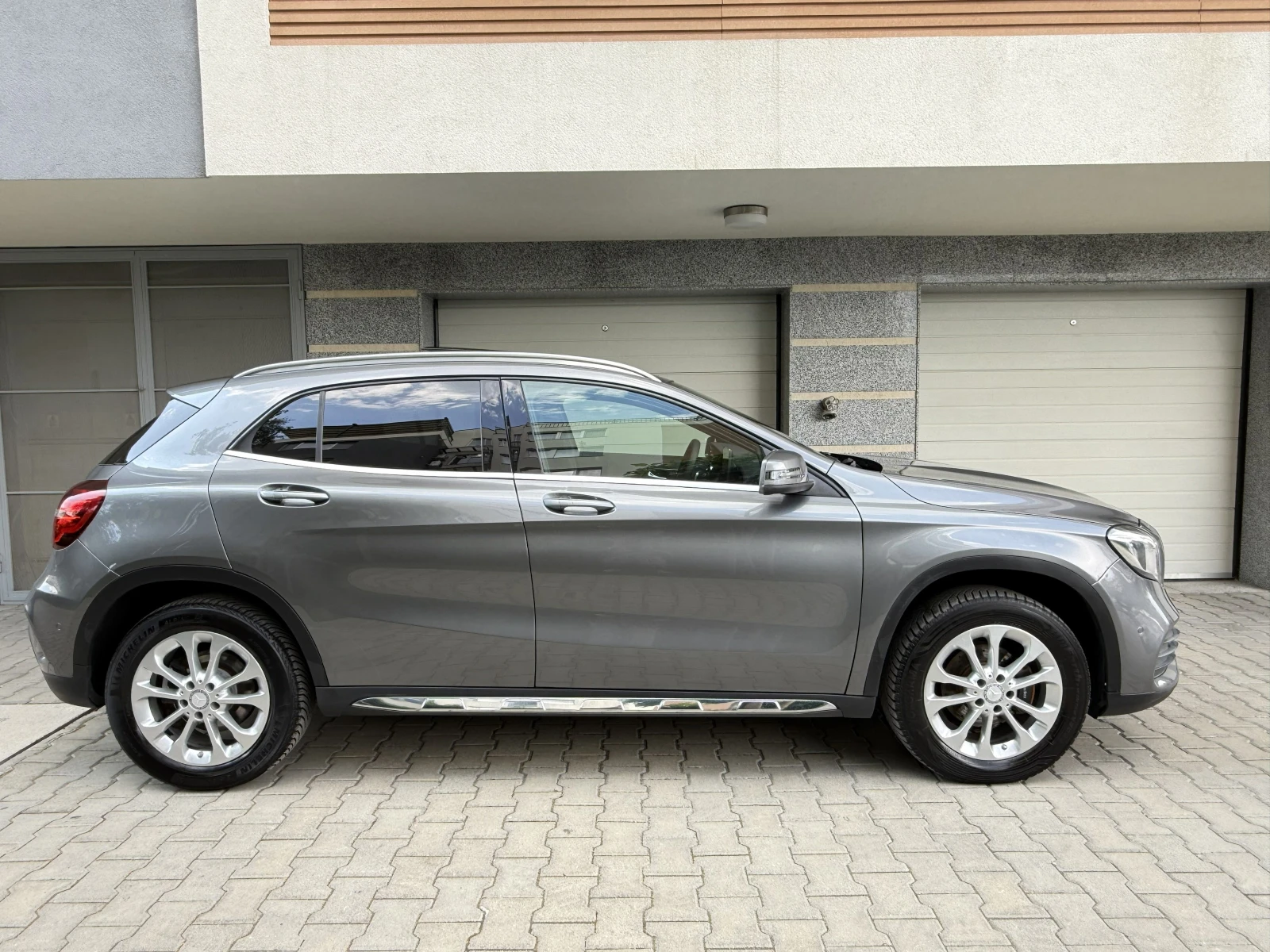 Mercedes-Benz GLA 200 FACELIFT-AMG-PAKET-4X4-AVTOMAT-��������� | Mobile.bg � ����������� 4