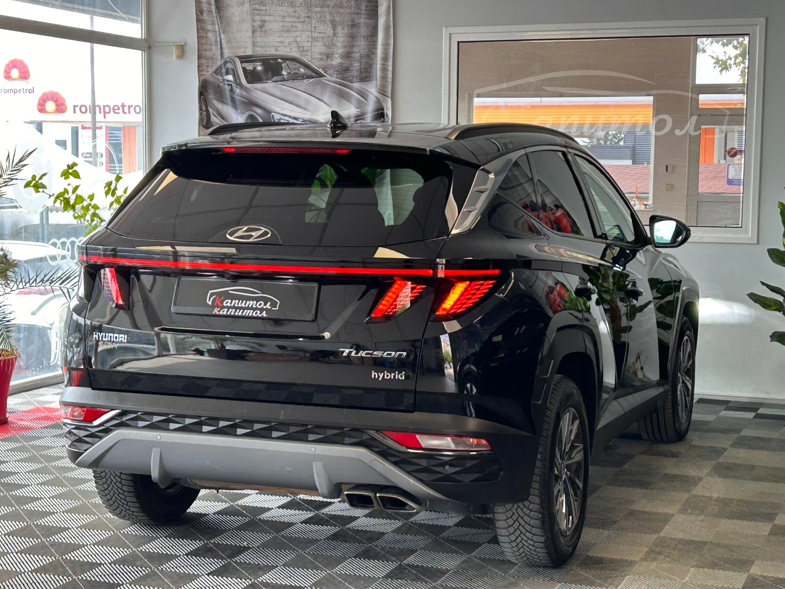 Hyundai Tucson CREATIVE HYBRID 230, снимка 6 - Автомобили и джипове - 55662999