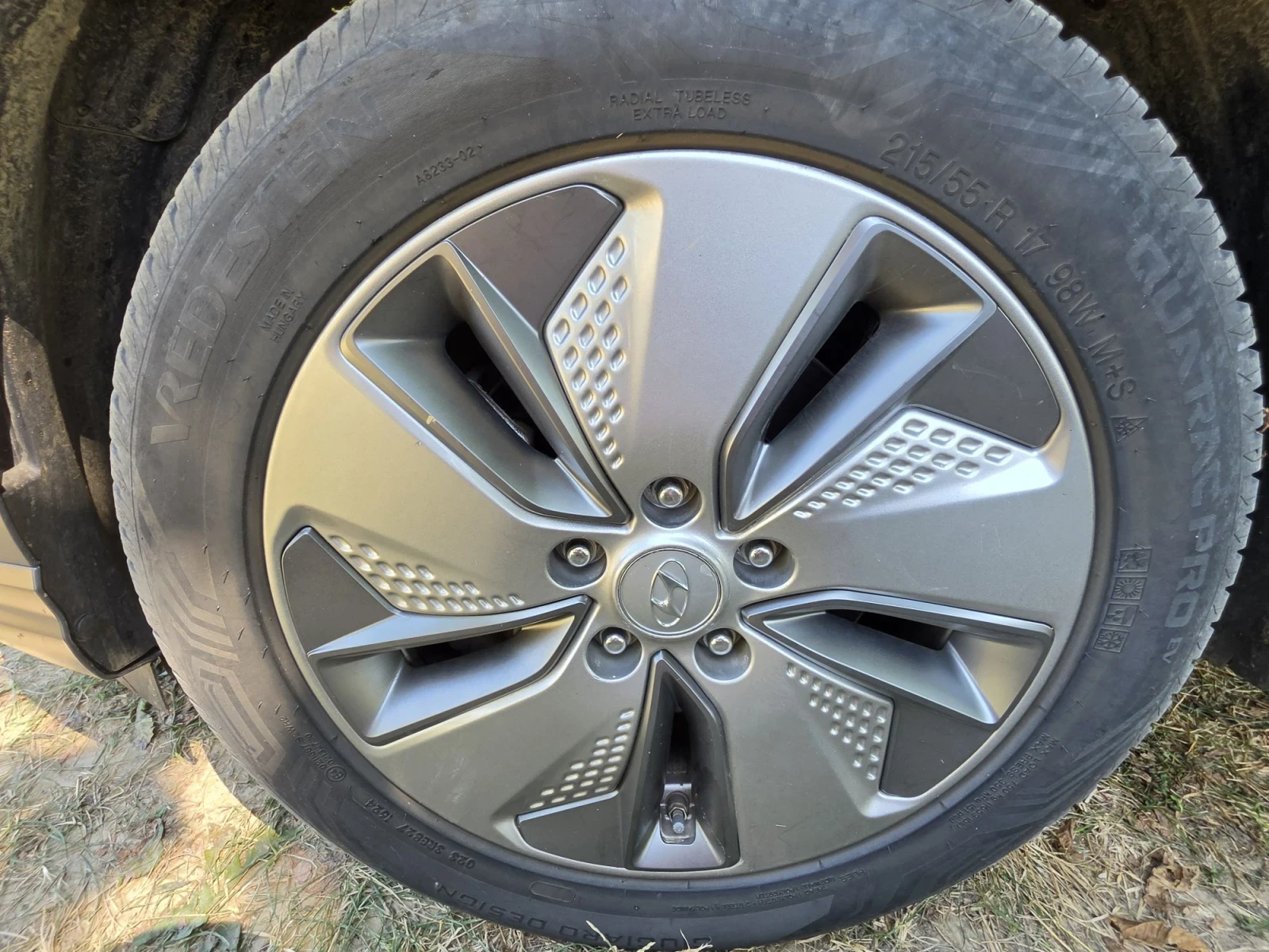 Hyundai Kona, снимка 13 - Автомобили и джипове - 55737460