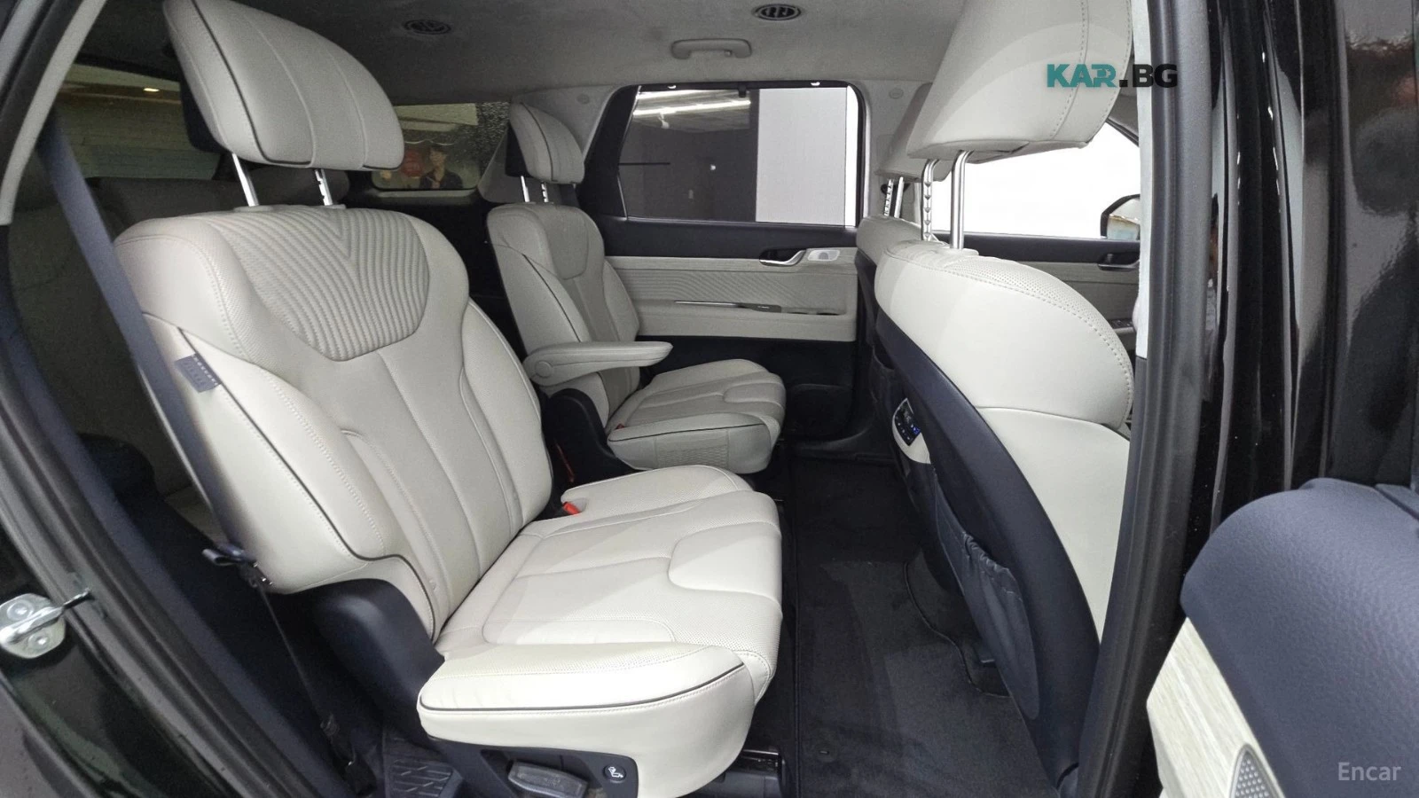 Hyundai Palisade 2.2D* 4x4* Calligraphy* DISTRONIC* МАСАЖИ* ОБДУХ* , снимка 10 - Автомобили и джипове - 55823500