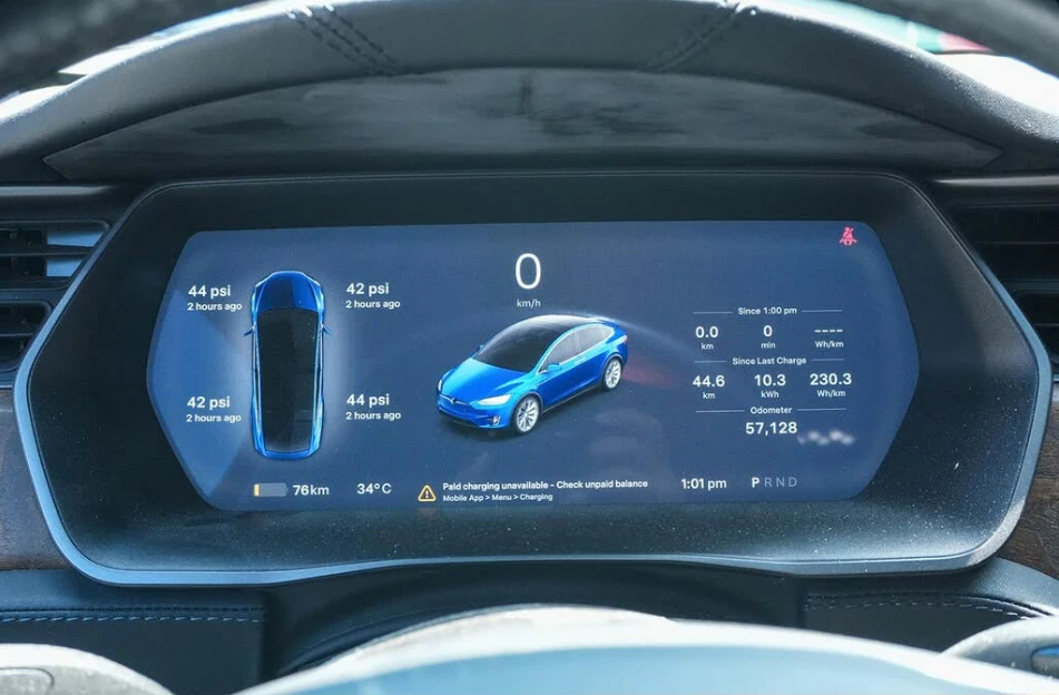 Tesla Model X Performance/БЕЗ ПЪРВОНАЧАЛНА ВНОСКА!!/ , снимка 13 - Автомобили и джипове - 56329727