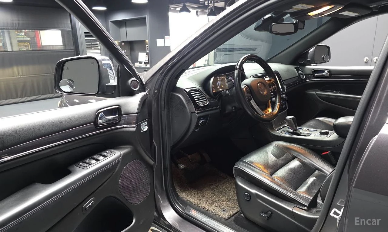 Jeep Grand cherokee 3.6* V6* 8ZF* OVERLAND* ���������* ���������* ���� | Mobile.bg � ����������� 6