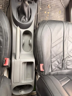 VW Caddy 1.9, снимка 14
