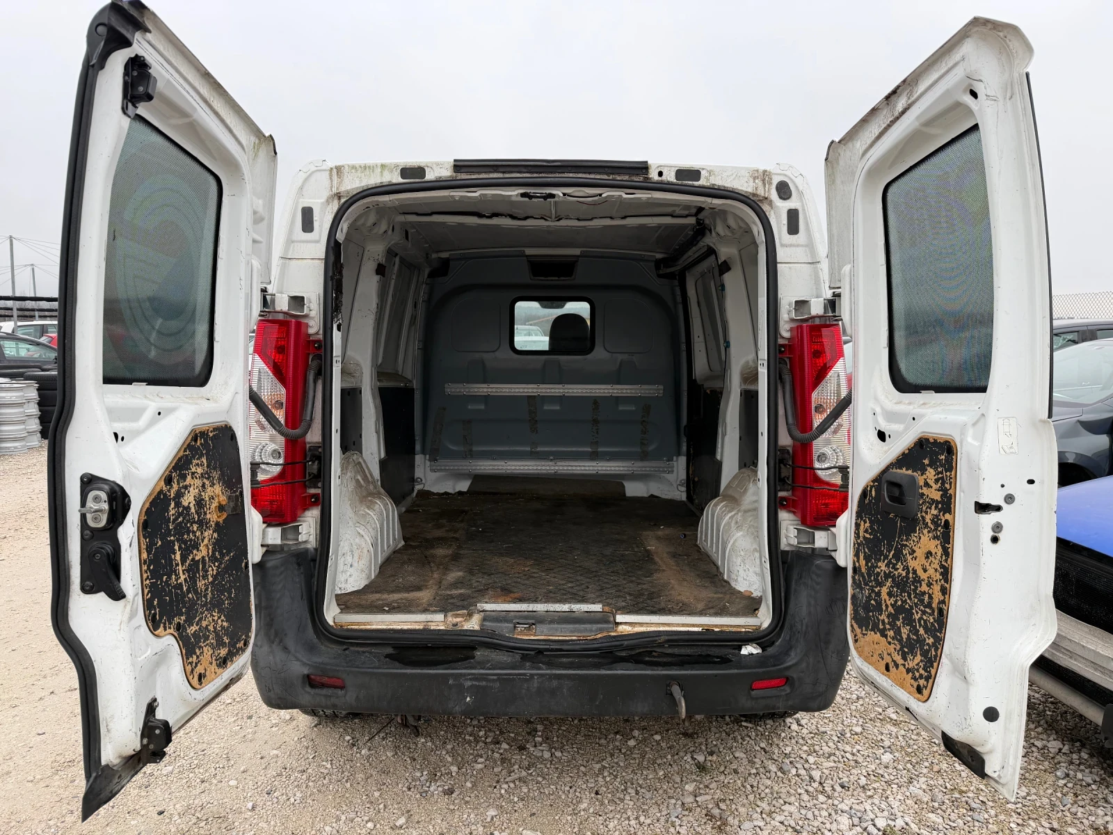 Citroen Jumpy 1.6/90кс климатик 198000км - изображение 10