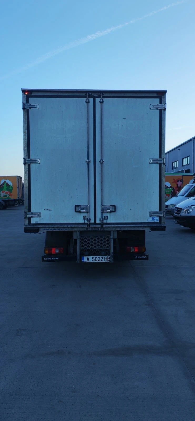 Mitsubishi Canter, снимка 4 - Камиони - 53669937