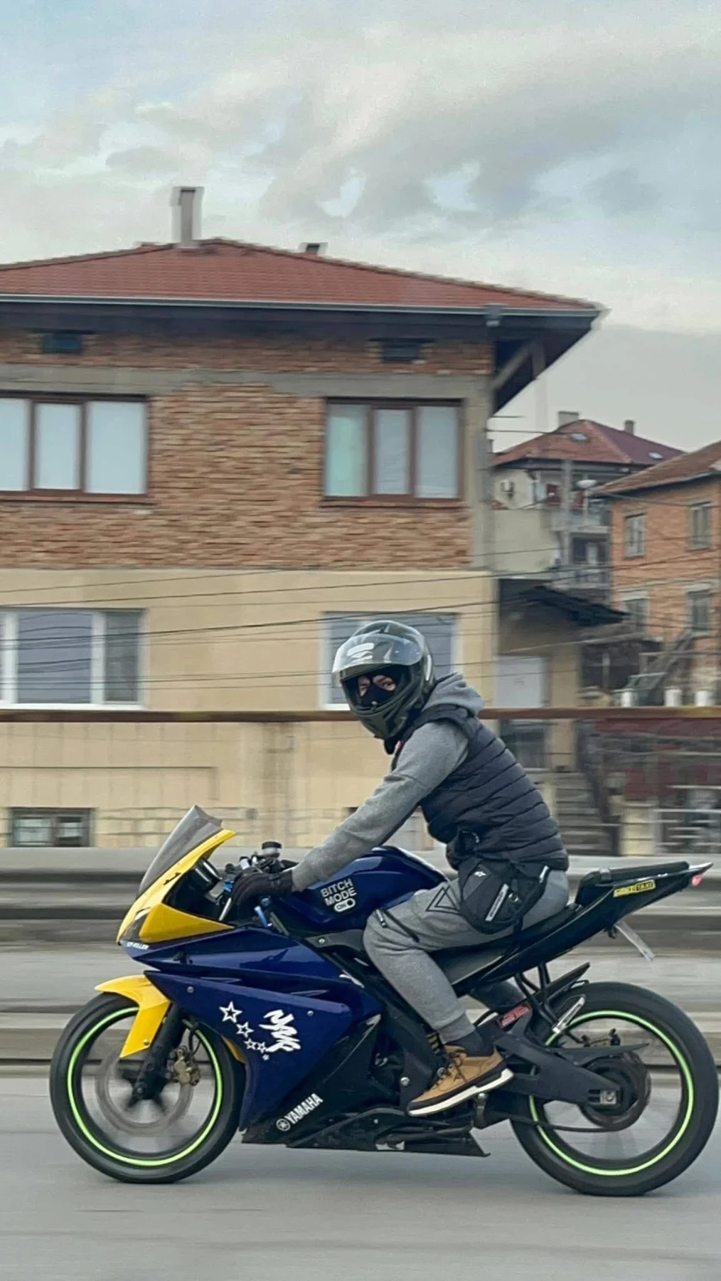 Yamaha Yzf R125, снимка 6 - Мотоциклети и мототехника - 56120841