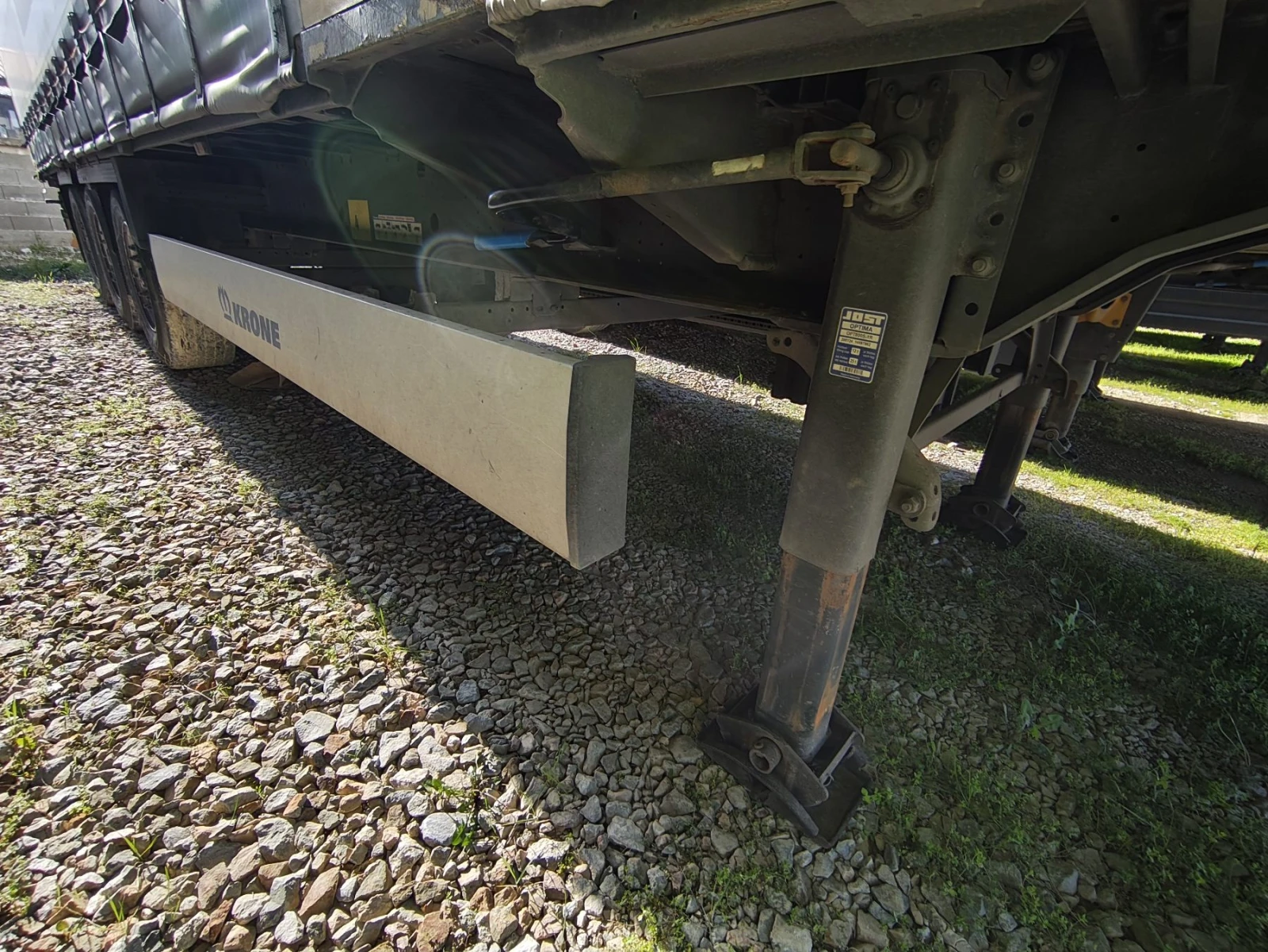 Полуремарке Krone Profi Liner SD, снимка 13 - Ремаркета - 54038551