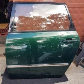 Врати и преден ляв калник и ляв фар за Авенсис Версо, снимка 5