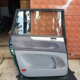 Врати и преден ляв калник и ляв фар за Авенсис Версо, снимка 6