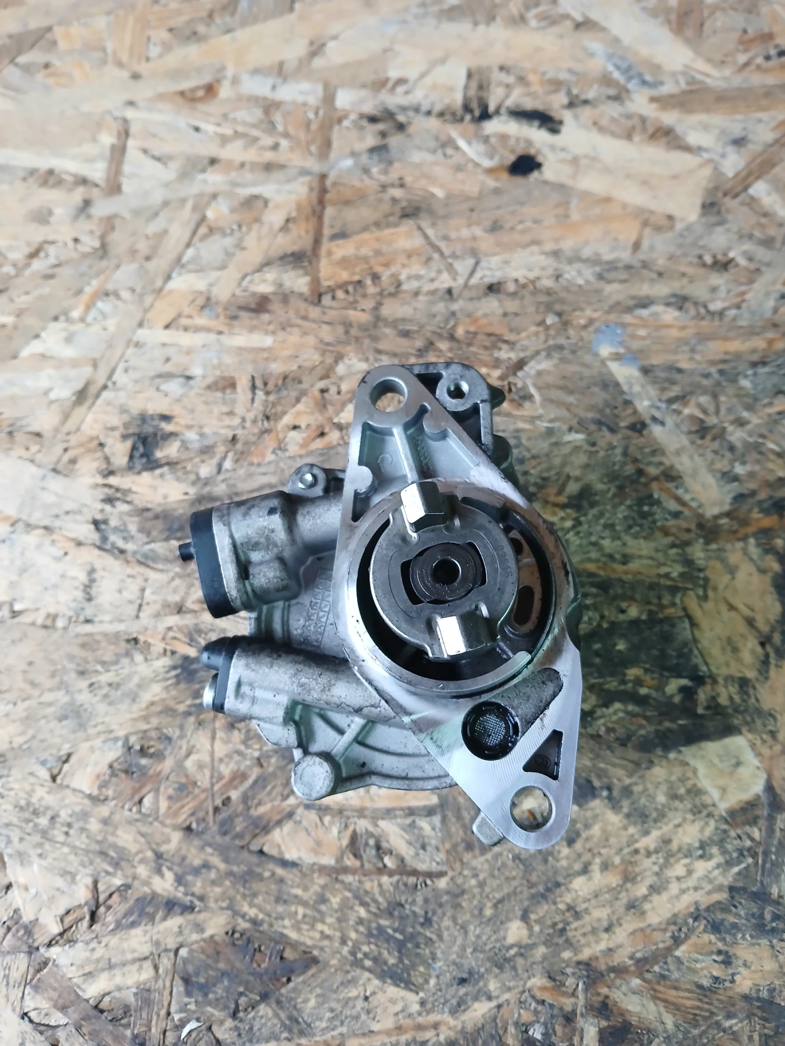 55268636 вакум помпа Fiat Panda 1.3 M-jet 2015г 