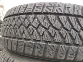 Гуми Зимни 215/65R16, снимка 1