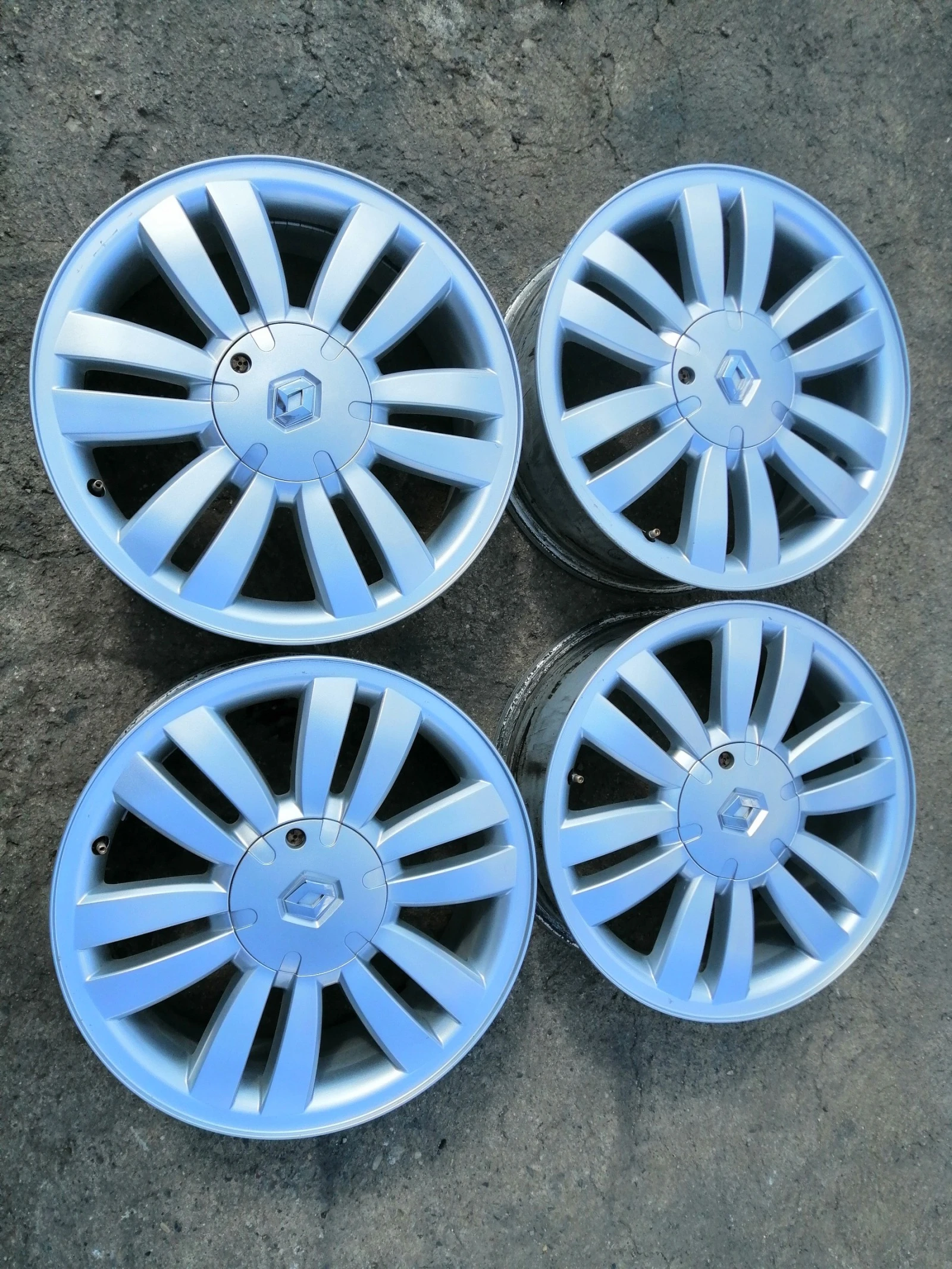   Renault | Mobile.bg   4