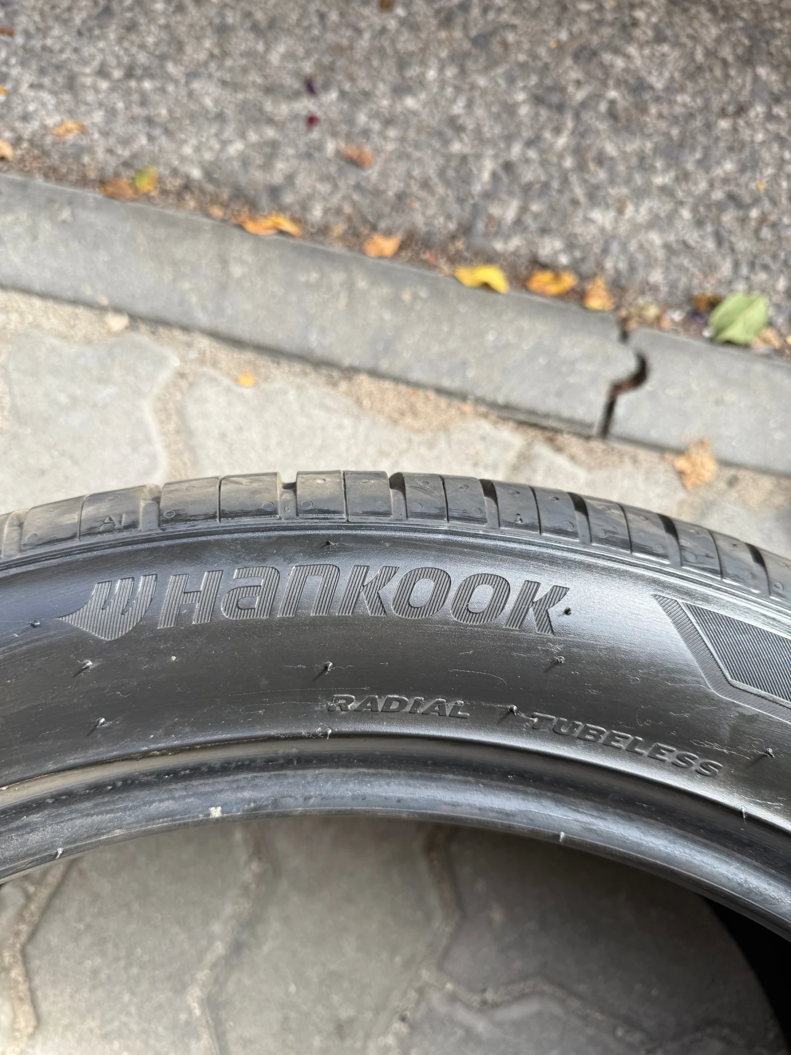 Гуми Летни 275/40R20, снимка 3 - Гуми и джанти - 54242695