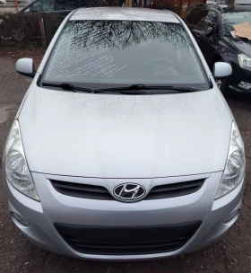 Hyundai I20 1.4i/AUTOMATIC, снимка 2