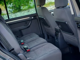 VW Touran 1.9TDI(105)* 6-СКОРОСТИ* HIGHLINE* НОВ ВНОС* , снимка 15