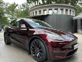     Tesla Model Y Performance Dualmotor 4x4/ Cherry Red ~46 000 EUR