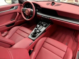 Porsche 911 Carrera S 992 - 129900 € - 35477750 13