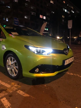 Toyota Auris - 10500 € / 20536.22 лв. - 74784390 8
