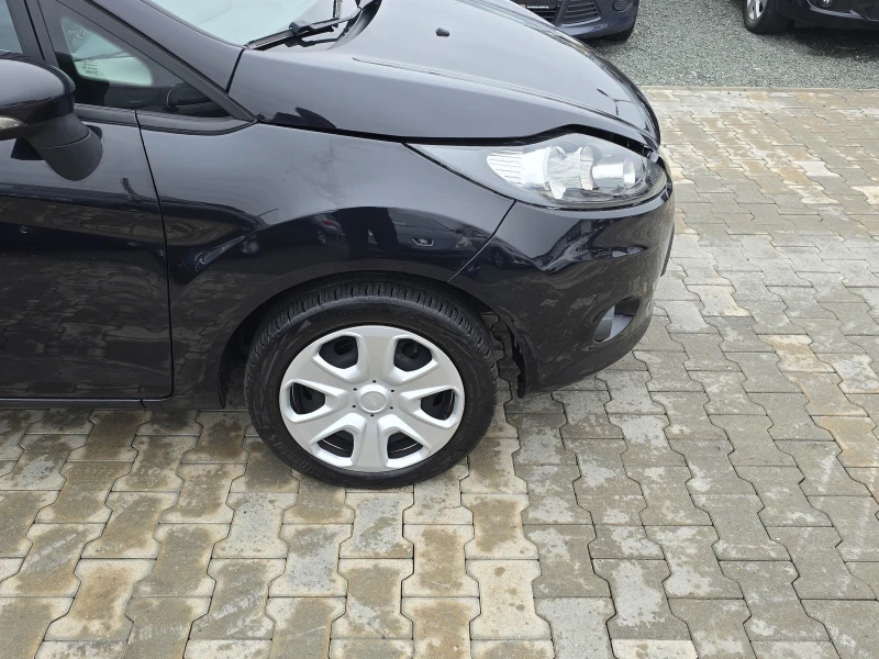 Ford Fiesta 1.3* 2010г* бензин, снимка 16 - Автомобили и джипове - 48206530