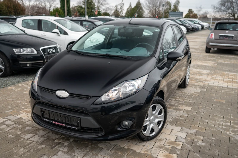 Ford Fiesta 1.3* 2010г* бензин, снимка 1 - Автомобили и джипове - 48206530