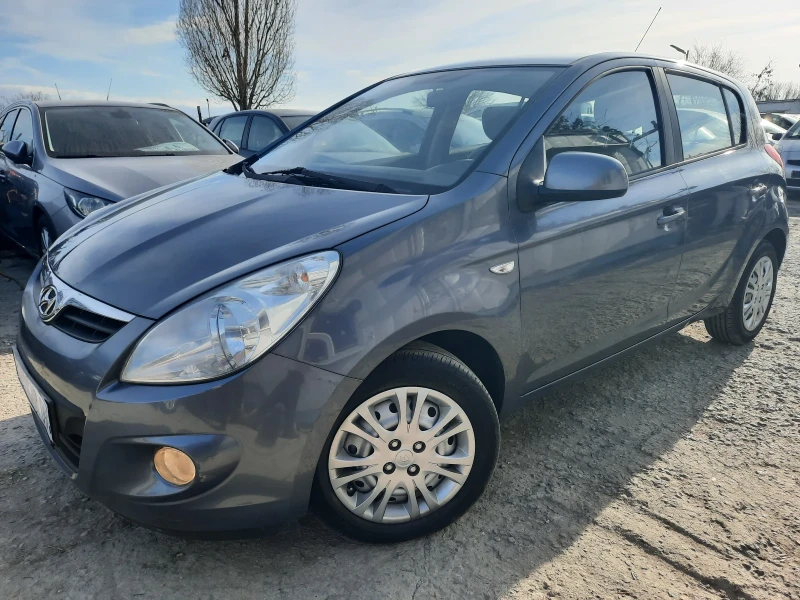 Hyundai I20 2011та КАТО НОВА !!, снимка 3 - Автомобили и джипове - 48351581