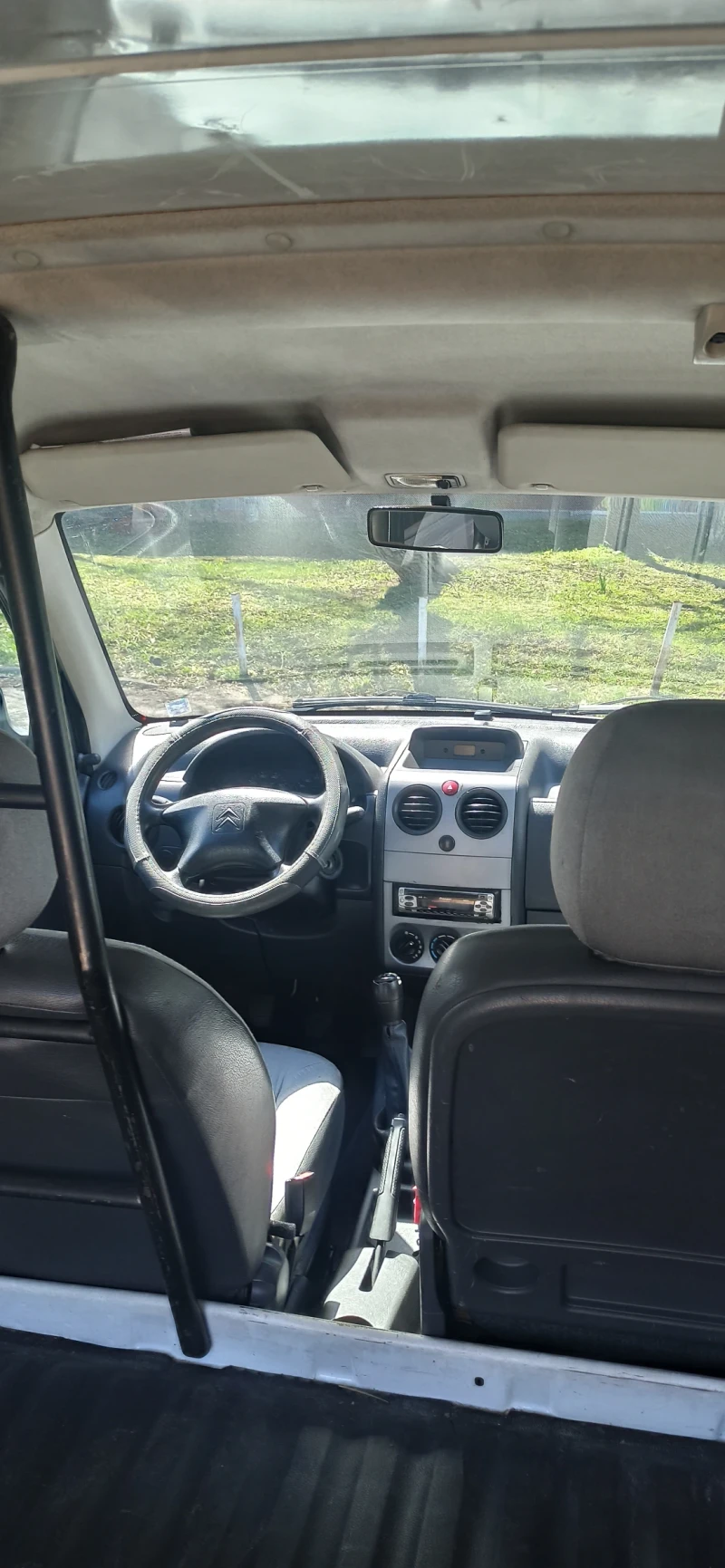 Citroen Berlingo ТОВАРНА, снимка 8 - Автомобили и джипове - 48388801