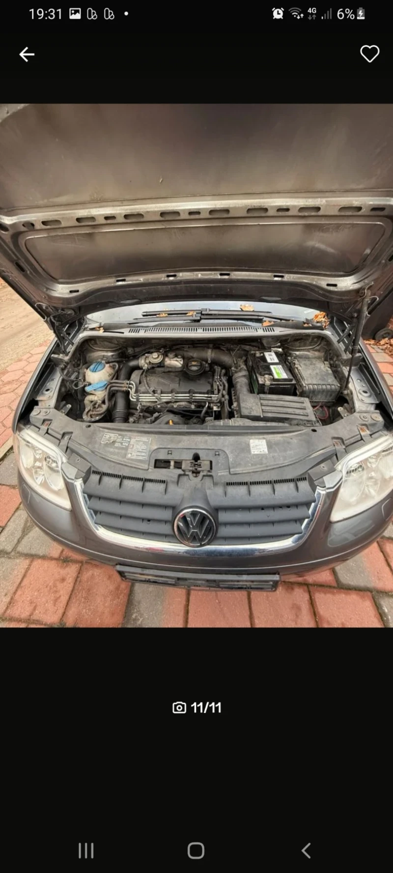 VW Touran 1.9 TDI, снимка 4 - Автомобили и джипове - 48527857