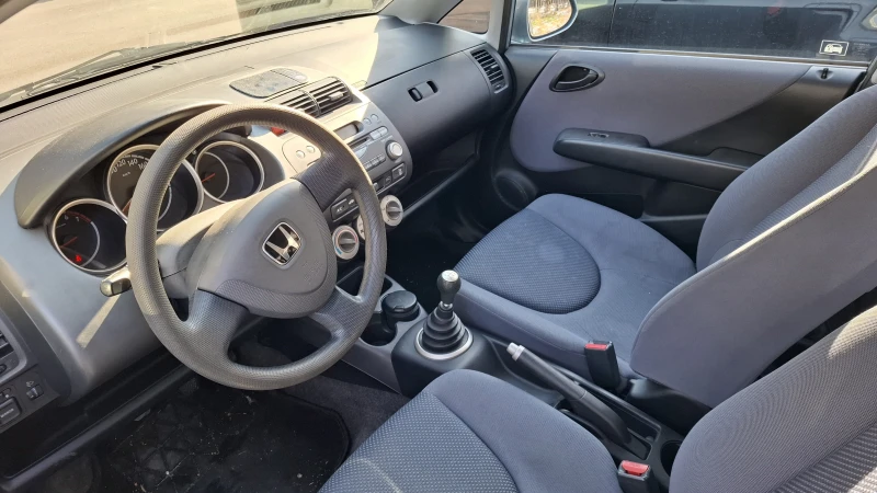 Honda Jazz, снимка 11 - Автомобили и джипове - 48672912