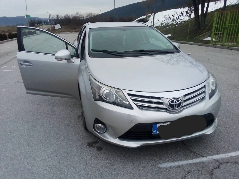 Toyota Avensis, снимка 2 - Автомобили и джипове - 48803450