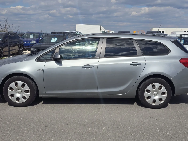 Opel Astra 1.4/BENZIN/NOVA, снимка 8 - Автомобили и джипове - 49828083