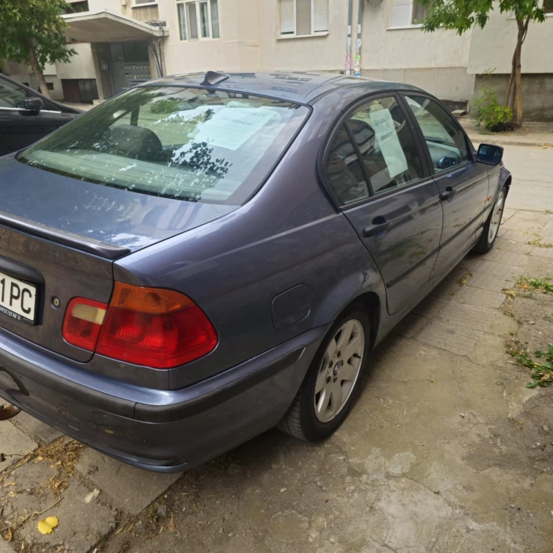 BMW 318, снимка 9 - Автомобили и джипове - 52048392