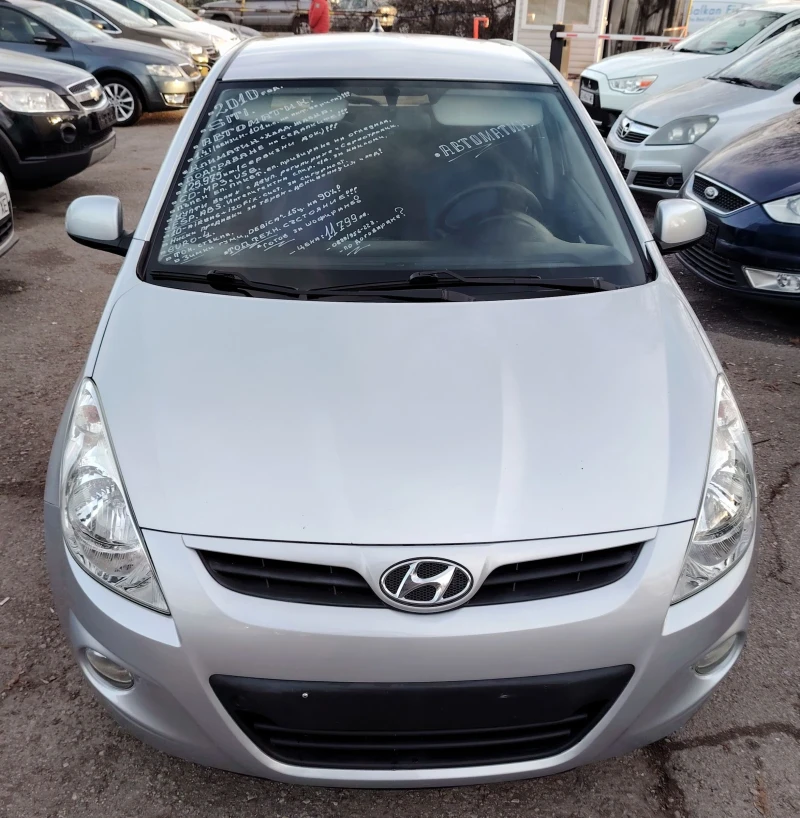 Hyundai I20 1.4i/AUTOMATIC