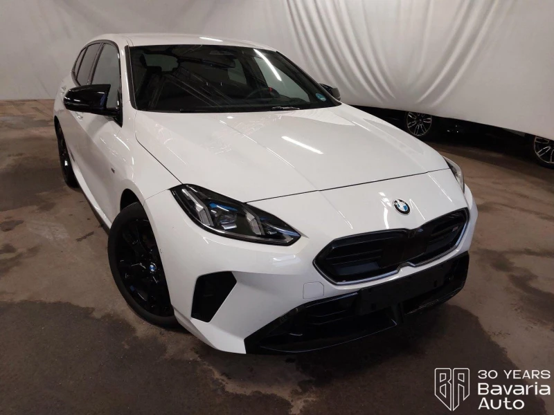 BMW 135 M135i xDrive Steptronic, снимка 4 - Автомобили и джипове - 52726370