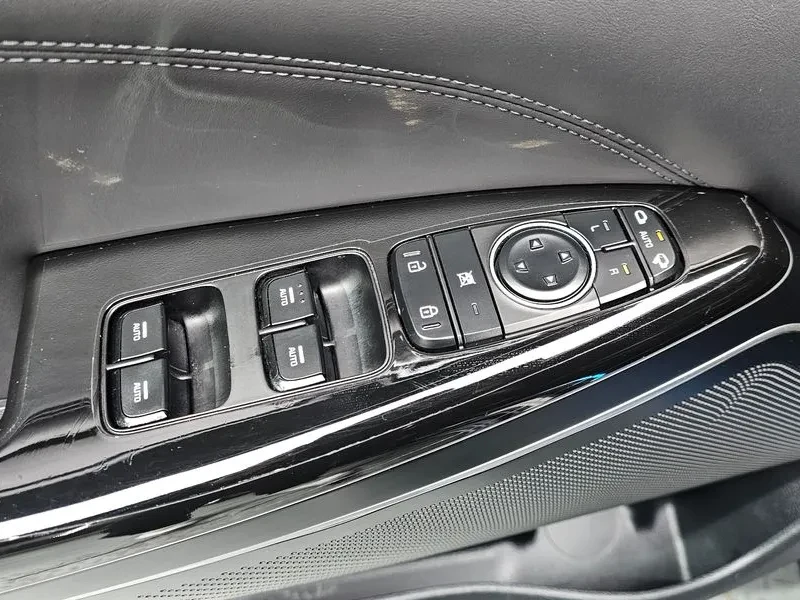 Kia K7 3.0 Lpi Standard, снимка 17 - Автомобили и джипове - 55000277