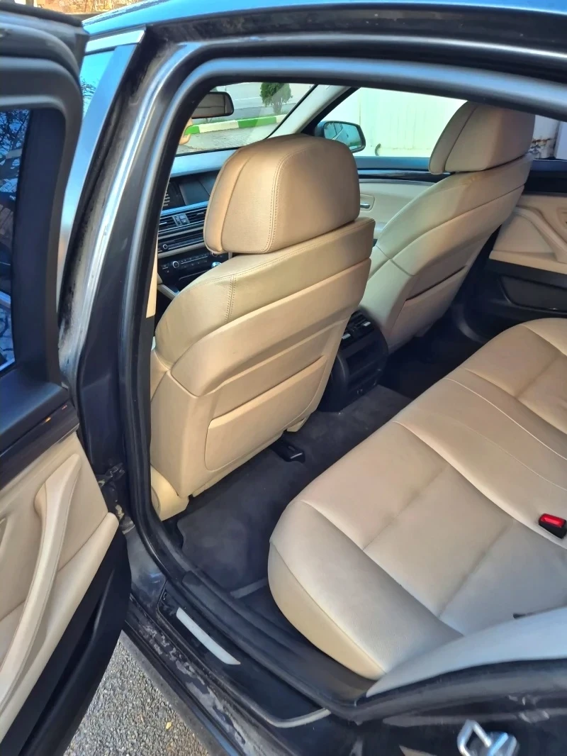 BMW 523 3.0, снимка 11 - Автомобили и джипове - 55160153