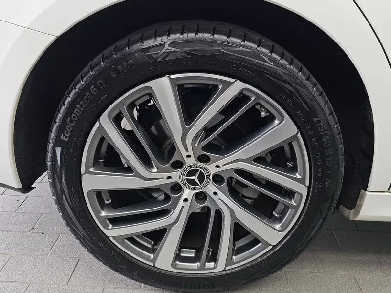Mercedes-Benz E 200 - САМО 30% АВАНС, снимка 5 - Автомобили и джипове - 55568342