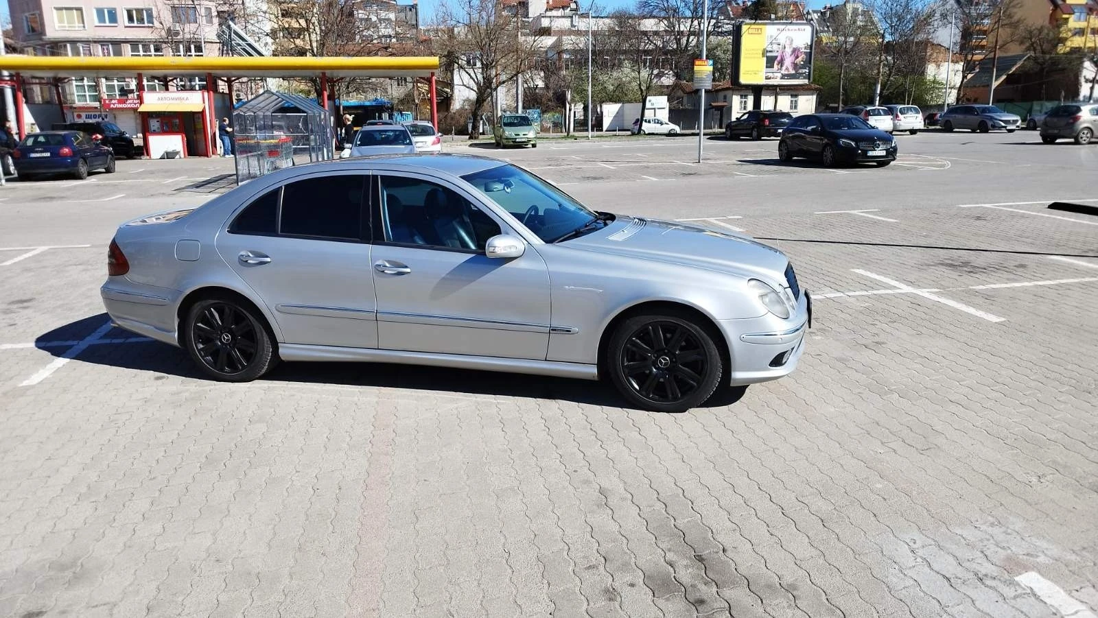 Mercedes-Benz E 270 AMG  - изображение 4