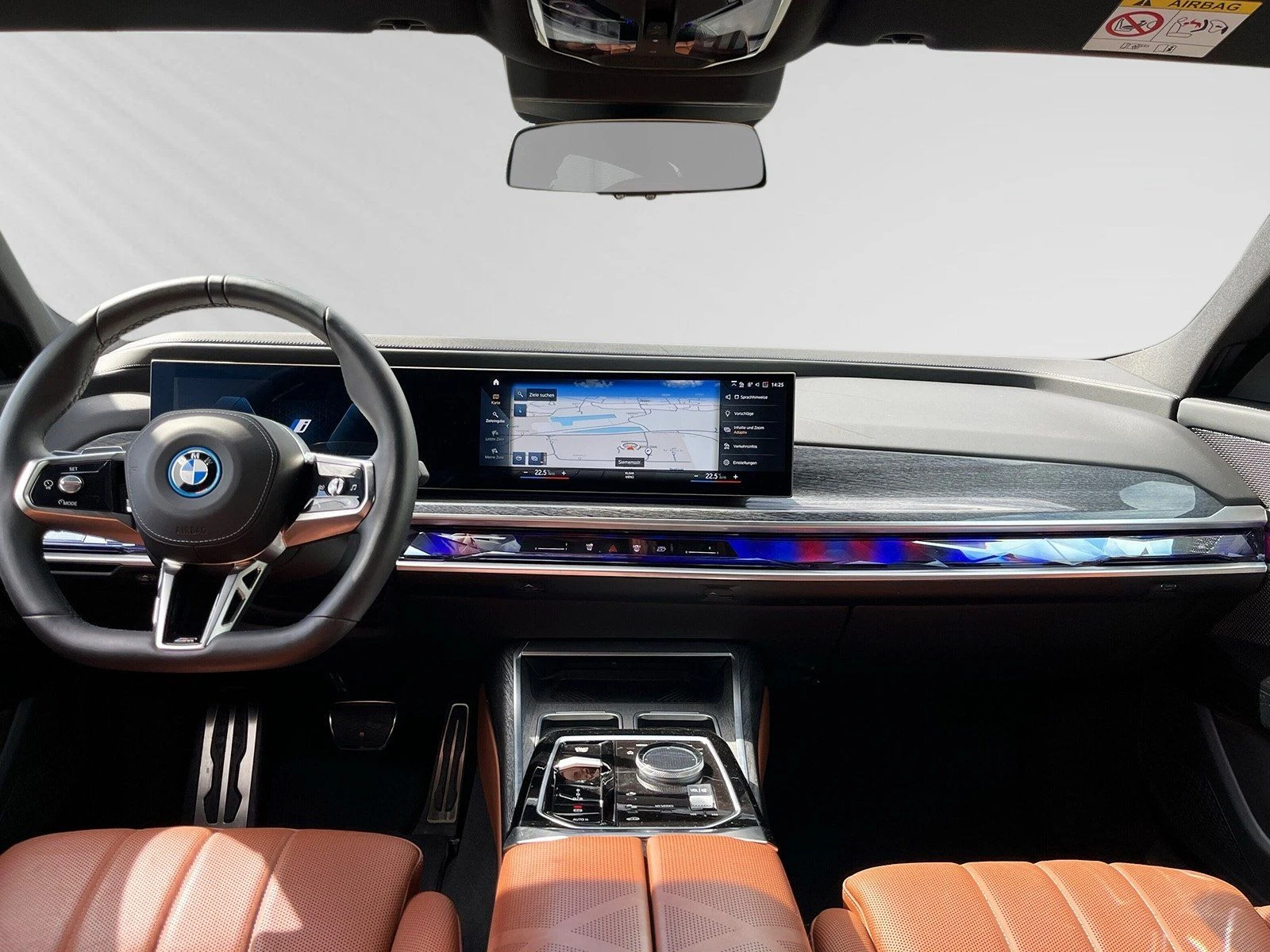 BMW i7 xDrive60/ M-SPORT/ SKY LOUNGE/ B&W/ ICONIC GLOW/  - изображение 9