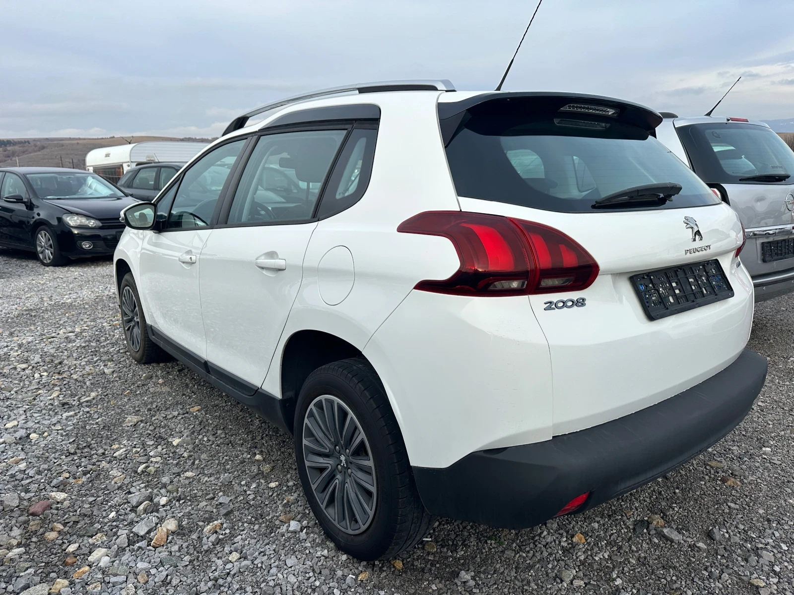 Peugeot 2008 1.6 HDI - изображение 4