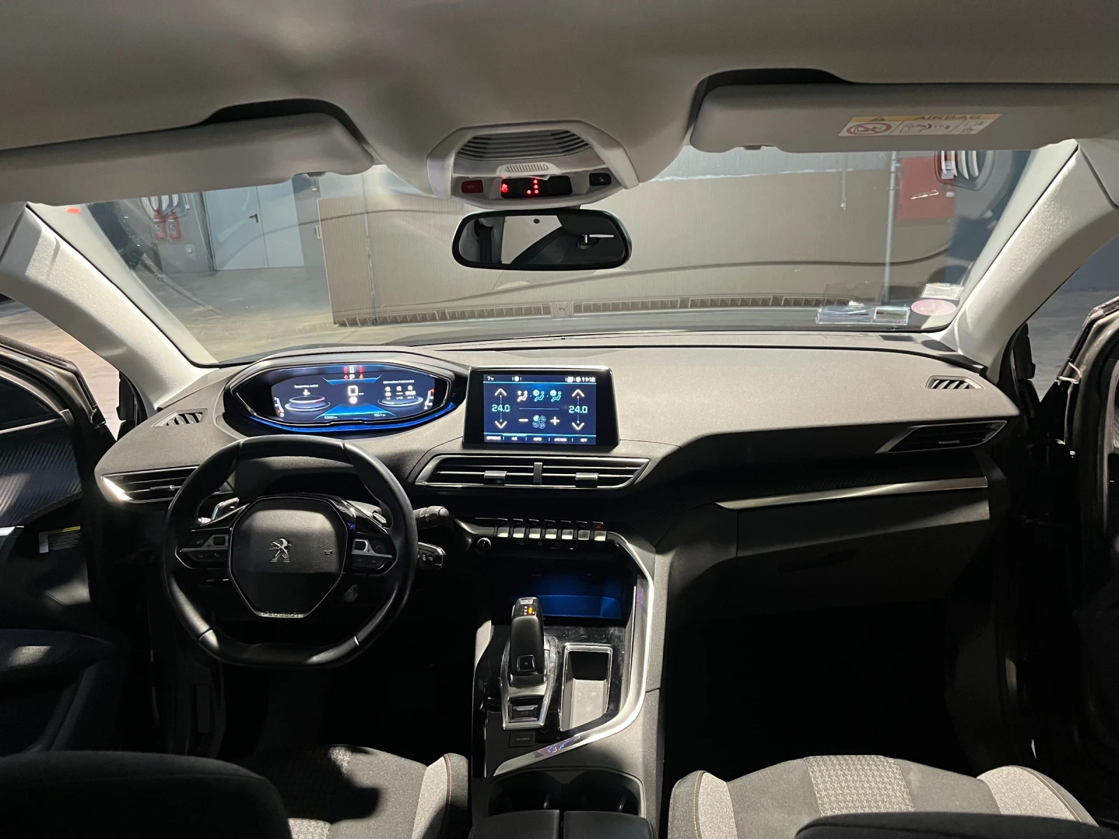 Peugeot 3008 НОВ ВНОС* * * НАЛИЧНА* * * 53000км - изображение 9