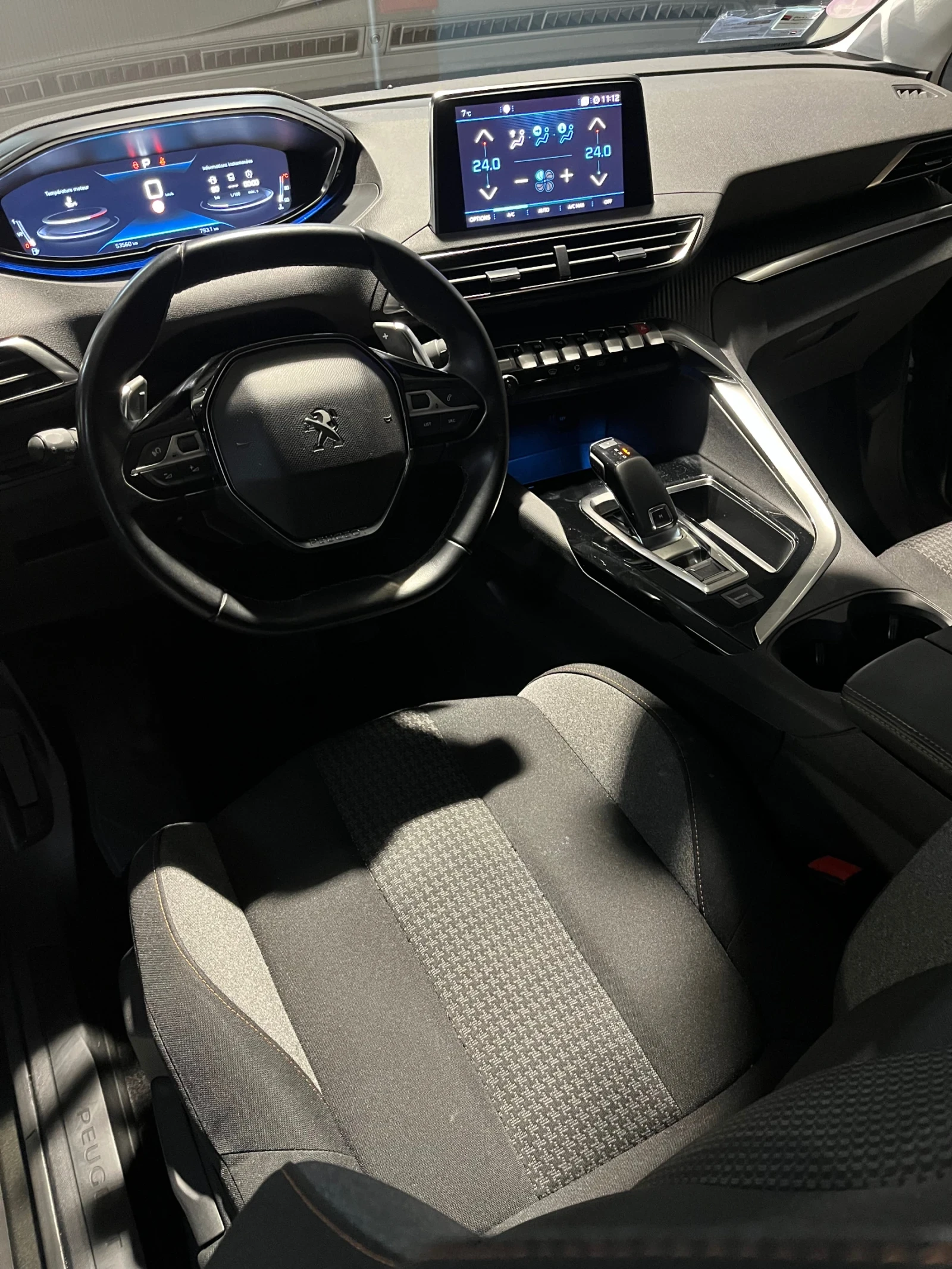 Peugeot 3008 НОВ ВНОС* * * НАЛИЧНА* * * 53000км - изображение 10